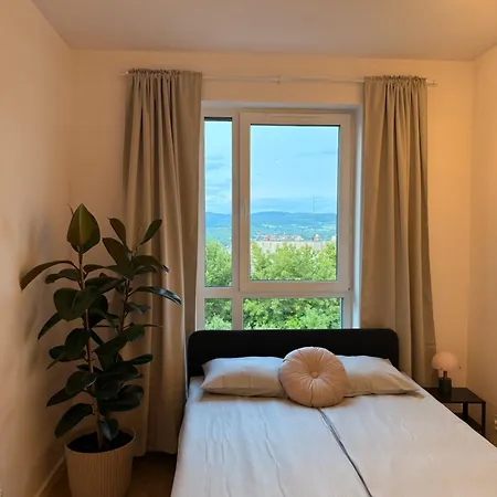 Z Wielkim Tarasem Ul Letnia