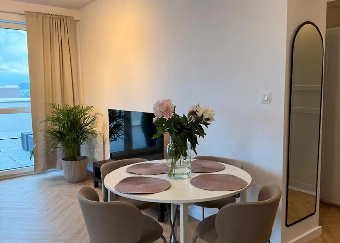 Z Wielkim Tarasem Ul Letnia *